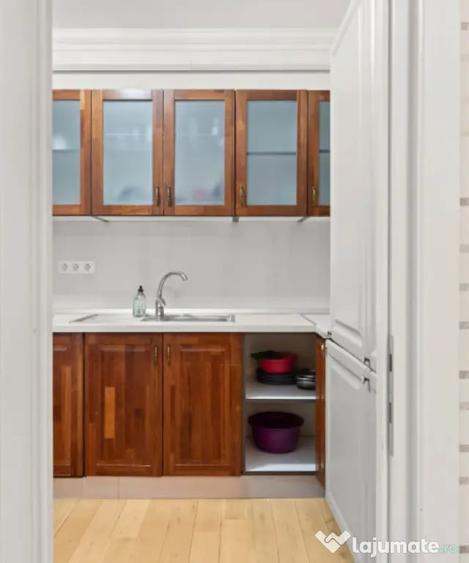 Apartament cu 2 camere decomandat în Ultracentral