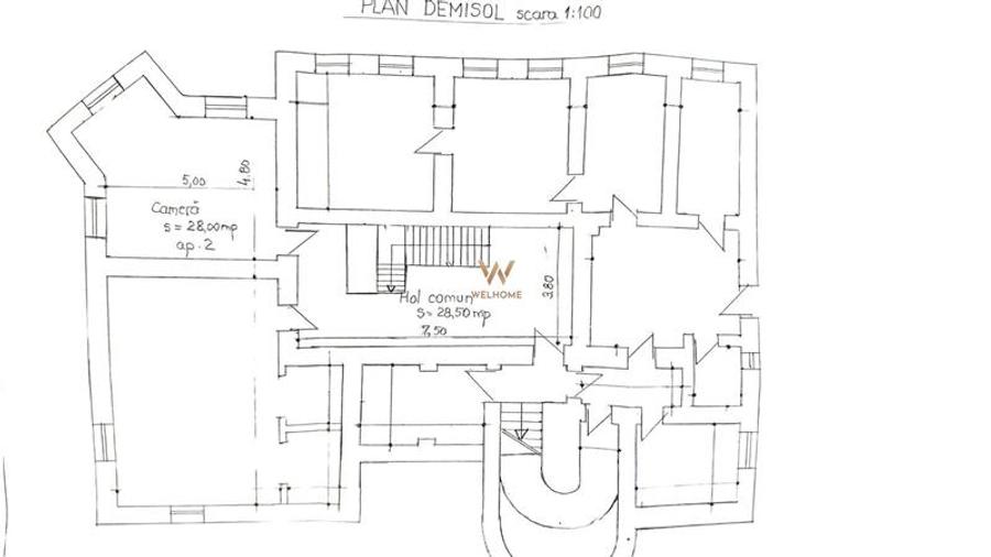 Apartament cu 5 camere decomandat în Sub Arini