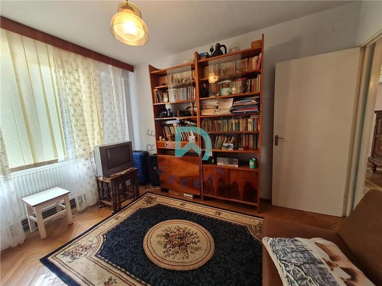Apartament cu 3 camere circular în Astra