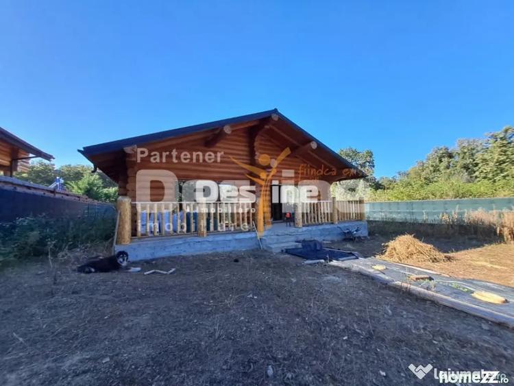 Casă cu 4 camere cu Teren 850 Mp în Ciurbești