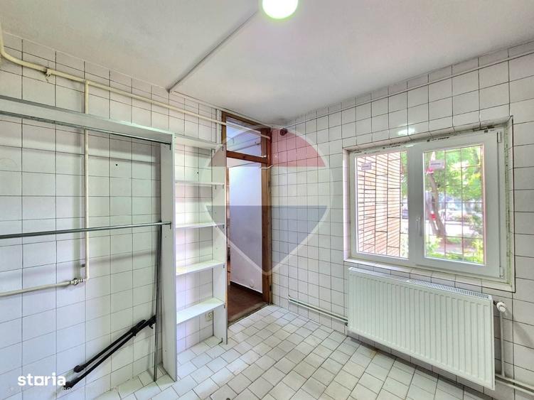 Spațiu comercial, de 25 mp, în Fortuna