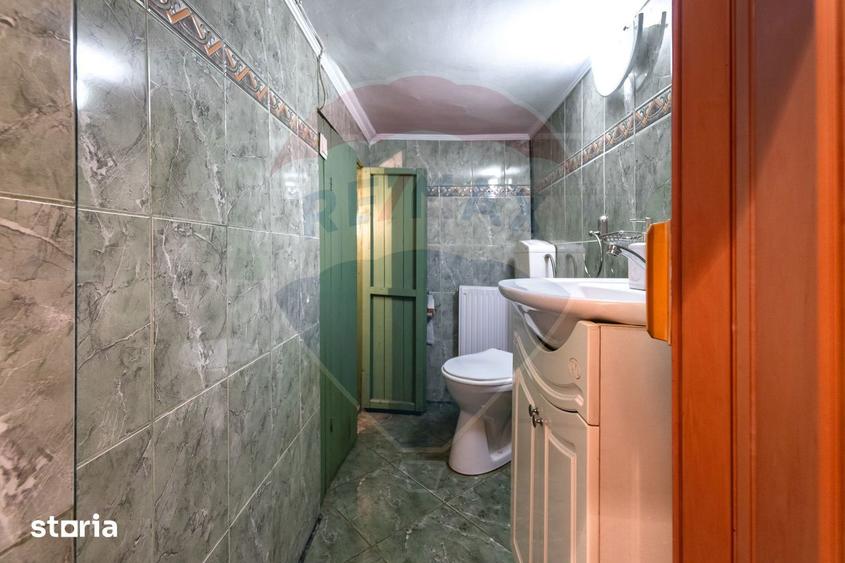 Apartament cu 3 camere, mobilat în Central