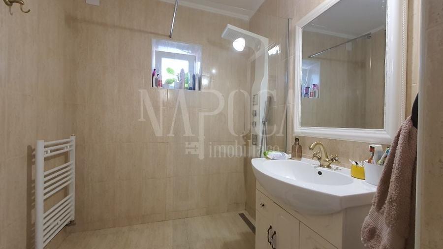 Casă individuală cu 4 camere cu Canalizare în Oncea