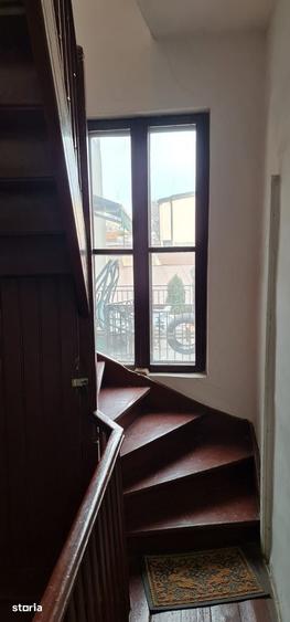 Apartament cu 2 camere semidecomandat în Eminescu