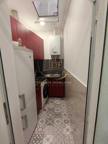 Garsonieră semidecomandată în Central