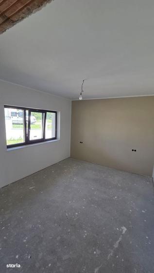 Casă cu 3 camere în Viile Satu Mare