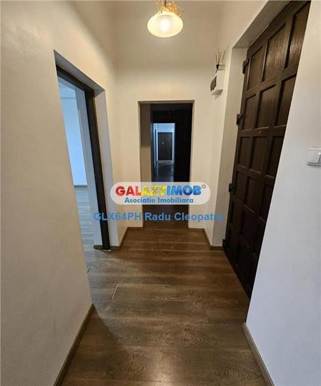 Apartament cu 4 camere decomandat în Ultracentral