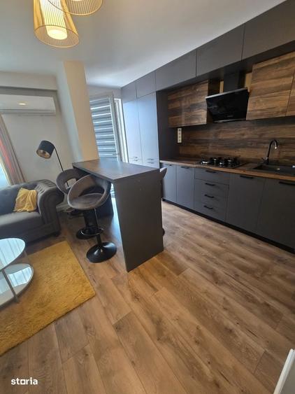 Apartament cu 3 camere în Dâmbul Rotund