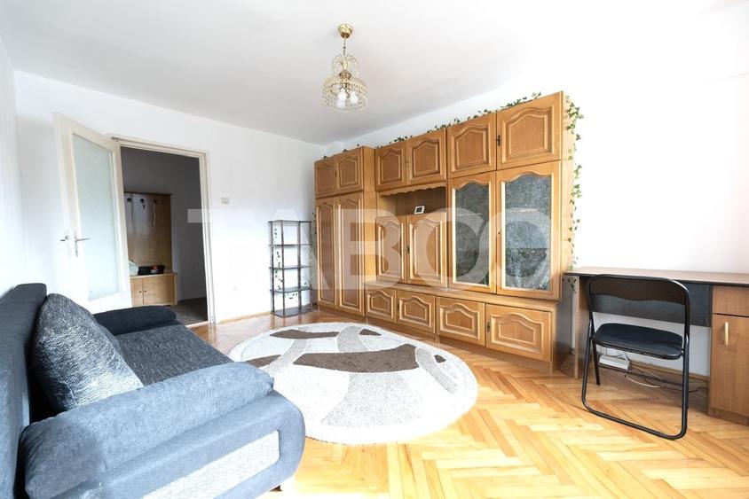 Apartament cu 2 camere decomandat, mobilat în Între Lacuri