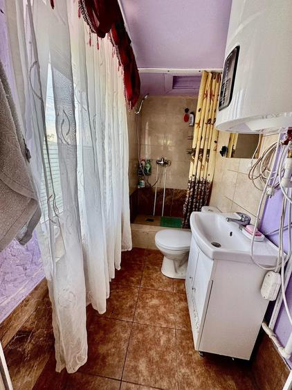 Casă cu Teren 666 Mp în Budeasa