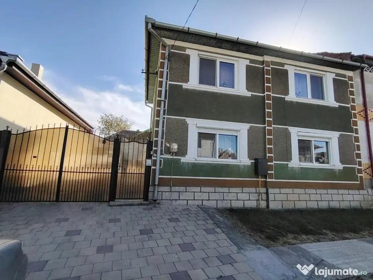 Casă cu 1 camere cu Teren 1895 Mp în Haieu