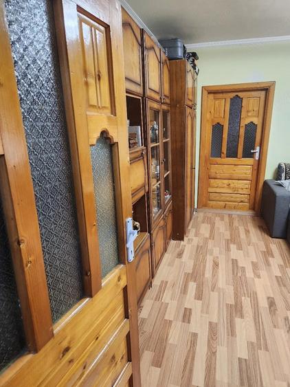 Apartament cu 2 camere semidecomandat în Crihala