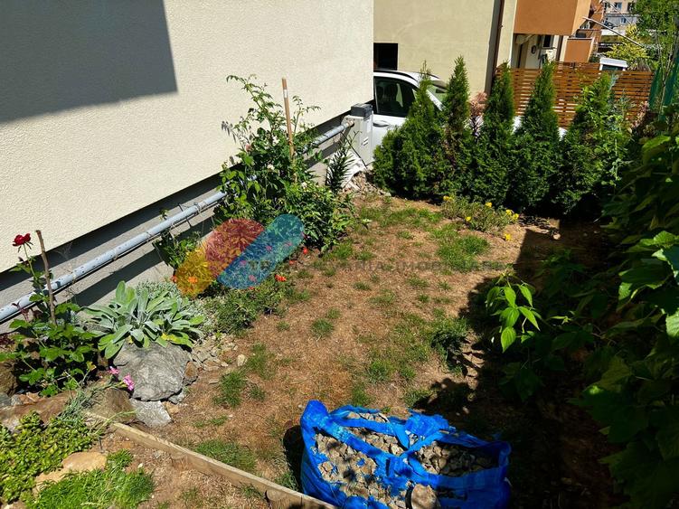 Apartament cu 3 camere semidecomandat, mobilat în Zorilor