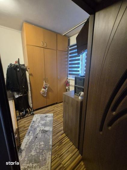 Apartament cu 2 camere semidecomandat în Valea Rosie