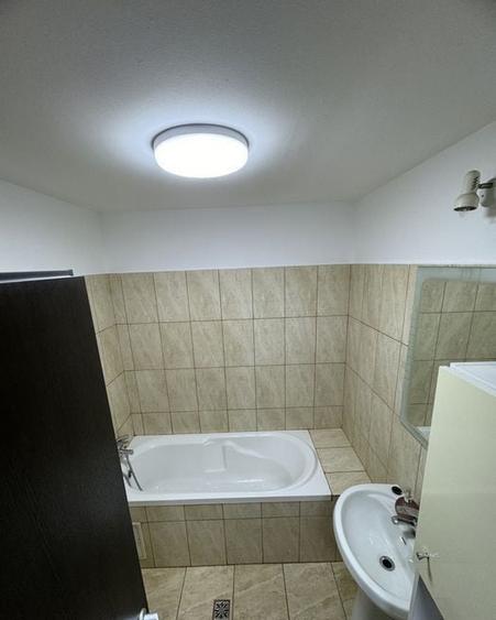 Apartament cu 2 camere, mobilat în 13 Septembrie
