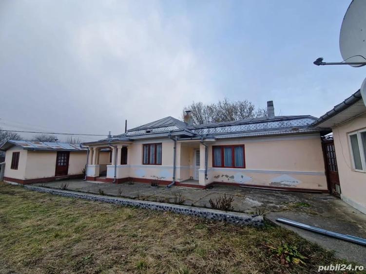Casă în Câmpuri