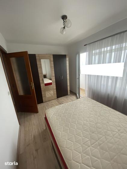 Apartament cu 2 camere semidecomandat, mobilat în Obcini