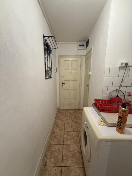 Garsonieră decomandată, mobilată în Complex Studențesc