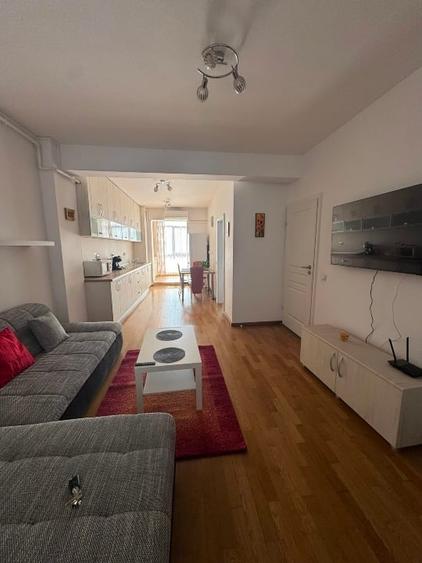 Apartament cu 2 camere decomandat, mobilat în Mărăști
