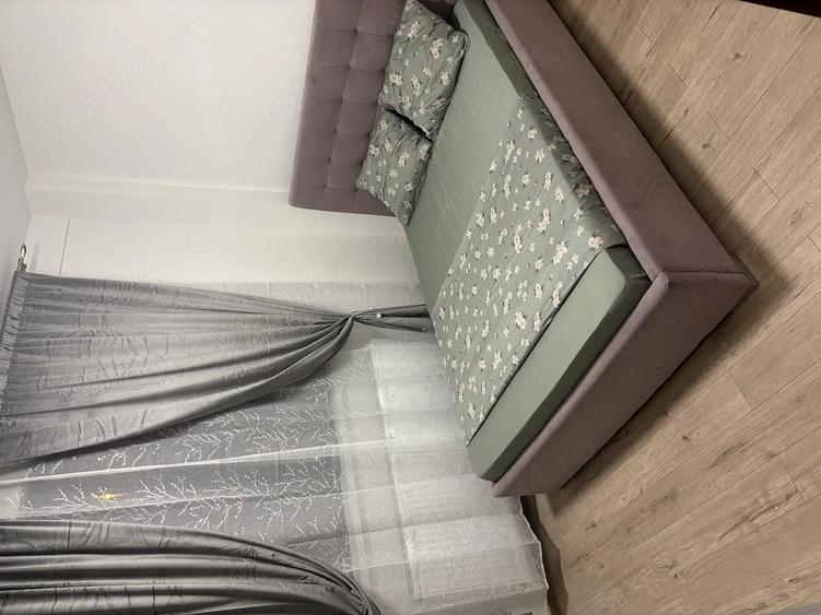 Apartament cu 3 camere decomandat în Republicii