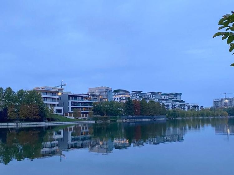 Laguna Residence, lux, vedere superba la lac, 2 locuri parcare in garaj - 20