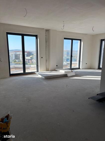 Apartament cu 3 camere în Bună Ziua