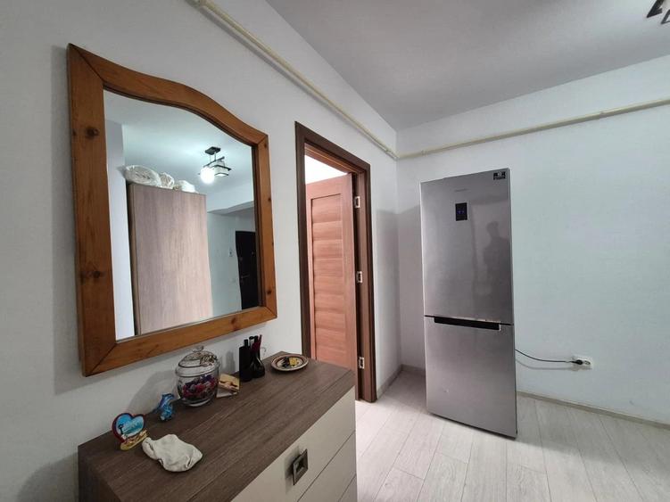 Garsonieră decomandată în Valea Lupului