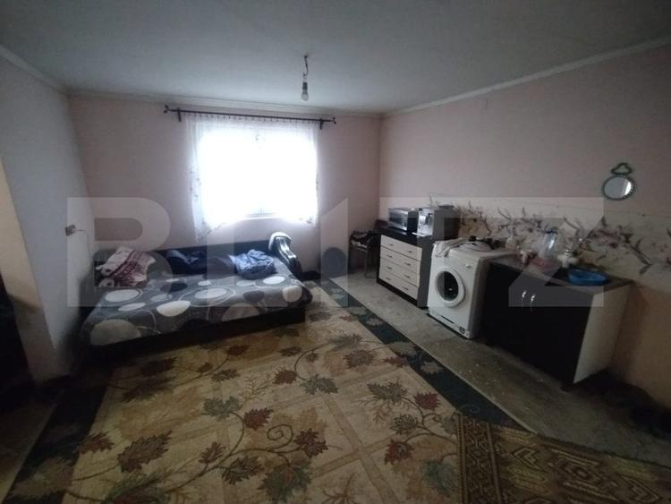 Casă individuală cu 6 camere cu Teren 3317 Mp în Nord-Est
