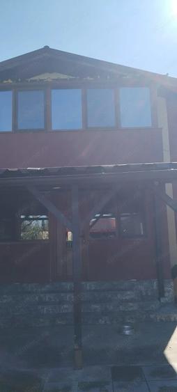 Casă cu 5 camere în Brănești