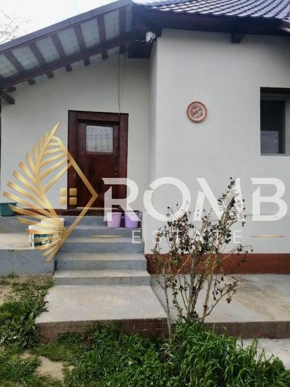 Casă individuală cu 3 camere cu Teren 900 Mp în Sânmihaiu Almașului