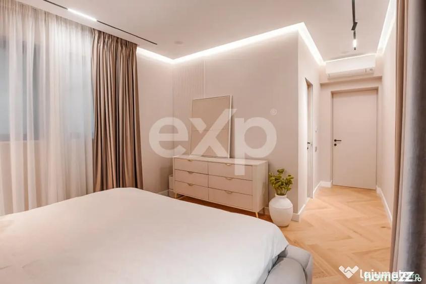 Apartament cu 4 camere decomandat în Kiseleff