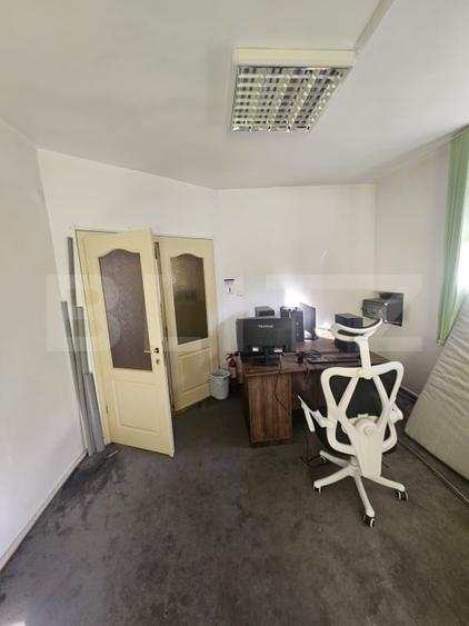 Birou, de 350 mp, în Gruia