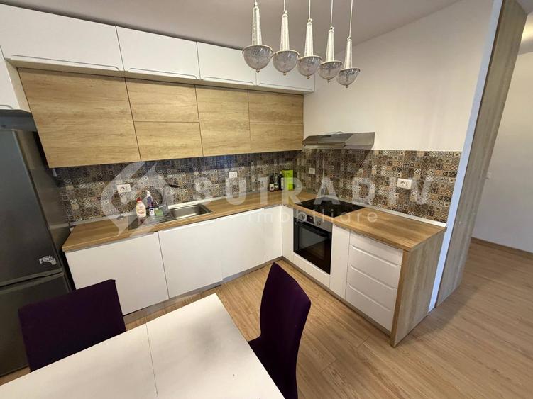 Apartament cu 2 camere semidecomandat în Semicentral