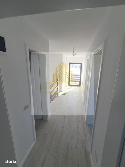 Casă cu 4 camere cu Canalizare în Sânpetru