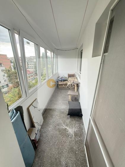 Apartament cu 2 camere semidecomandat în P-ța Gorjului