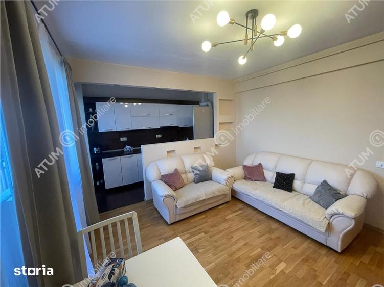 Apartament cu 3 camere decomandat, mobilat în Turnișor