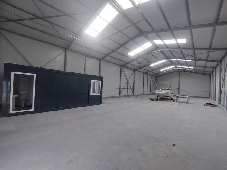Spațiu industrial, de 160 mp, în Ovidiu