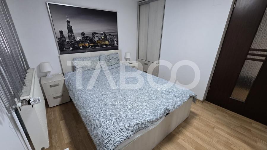 Apartament cu 4 camere decomandat, mobilat în Mihai Viteazul