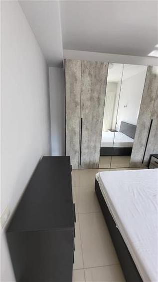 Apartament cu 2 camere decomandat, mobilat în City Park Mall