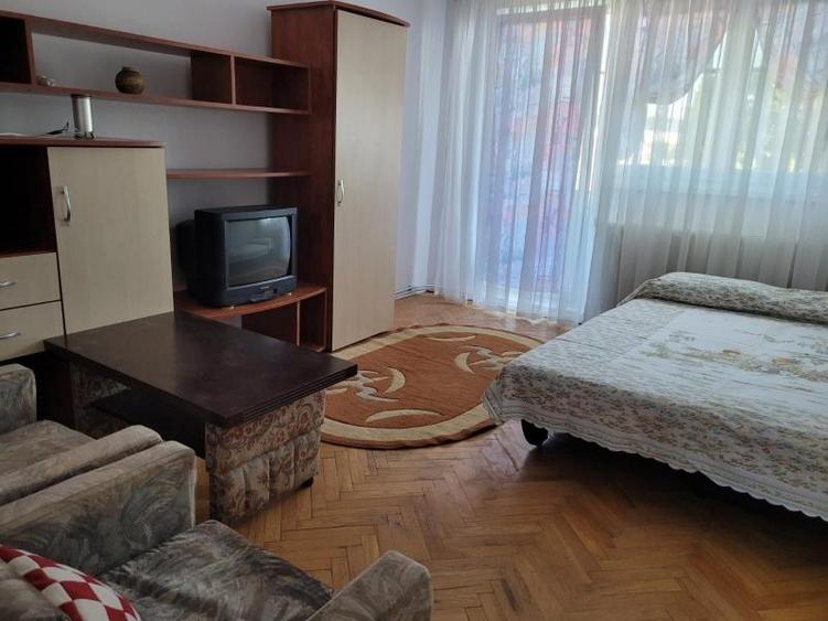 Apartament cu 2 camere decomandat în Grigorescu