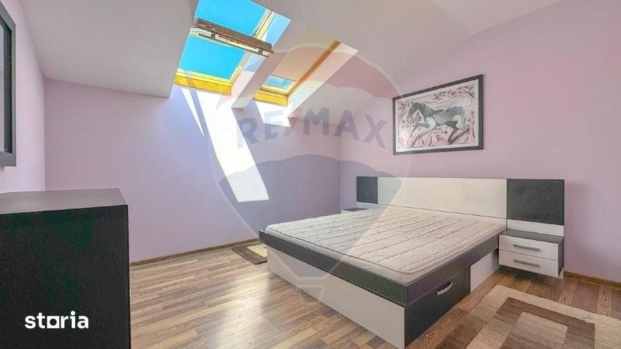 Casă cu 2 camere cu Teren 10 Mp în Tractorul