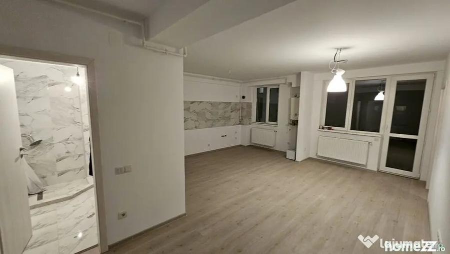 Apartament cu 2 camere decomandat în 9 Mai