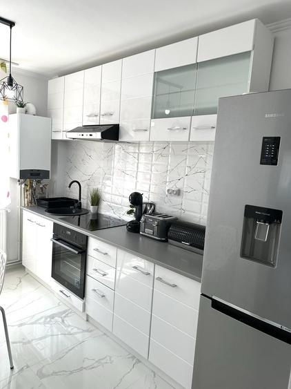 Apartament cu 2 camere decomandat în Nicolae Titulescu