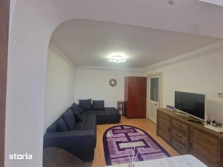 Garsonieră decomandată în Central