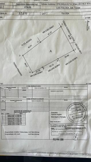 Teren de 3700 mp, în Monumentului