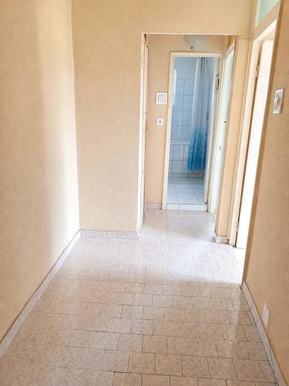 Apartament cu 3 camere decomandat în Exercițiu