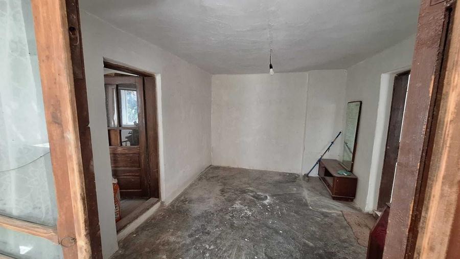 Apartament cu 6 camere în Grădinari