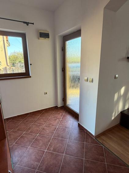 Casă individuală cu 3 camere cu Teren 279 Mp în Giarmata