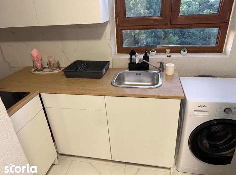 Apartament cu 2 camere decomandat în Calea București