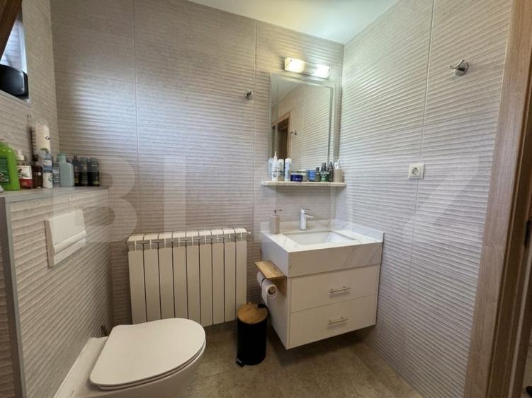 Casă individuală cu 4 camere cu Canalizare în Mihai Bravu